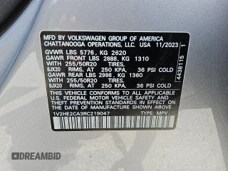 2024 Volkswagen Atlas SE z VIN 1V2HE2CA3RC219047, wystawiony jako Copart lot #56604585 z przebiegiem 32 453 mil mil oraz Czysty tytuł • Clean title. Historia ofert i sprzedaży dostępna na DreamBid. Obrazek 12.