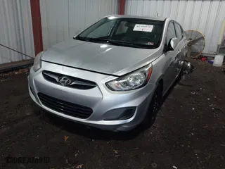 2013 Hyundai Accent GL with VIN KMHCT5AE7DU083867, listed as a IAAI auction lot 41390970 with 160,630 mi miles. Bid and sale history available at carsss.com. Image 17.