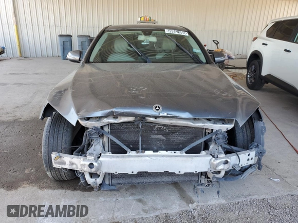 2017 Mercedes-Benz C C 300 with VIN 55SWF4JB4HU228725, listed as a Copart auction lot 49867385 with 196,709 mi miles and Clean Title. Bid and sale history available at carsss.com. Image 5.
