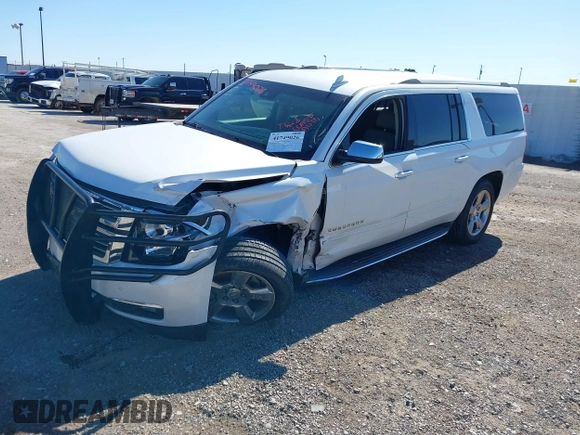 2017 Chevrolet Suburban Premier z VIN 1GNSCJKC7HR142082, wystawiony jako IAAI lot #41749026 z przebiegiem 152 415 mil mil oraz . Historia ofert i sprzedaży dostępna na DreamBid. Obrazek 6.