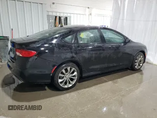2015 Chrysler 200 S z VIN 1C3CCCBB3FN629045, wystawiony jako Copart lot #60841335 z przebiegiem 114 966 mil mil oraz Szkoda całkowita • Salvage title. Historia ofert i sprzedaży dostępna na DreamBid. Obrazek 3.