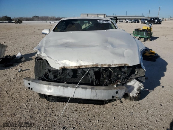 2004 Lexus SC 430 with VIN JTHFN48Y640057417, listed as a Copart auction lot 42637695 with 0 mi miles and Salvage Title. Bid and sale history available at carsss.com. Image 5.