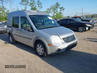 2010 Ford Transit Connect XLT z VIN NM0KS9BN3AT020983, wystawiony jako IAAI lot #42074641 z przebiegiem 179 103 mil mil oraz . Historia ofert i sprzedaży dostępna na DreamBid. Obrazek 1.