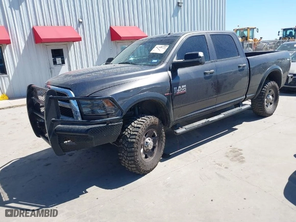 2018 Ram 2500 Tradesman with VIN 3C6UR5CLXJG295980, listed as a IAAI auction lot 41748438 with 146,519 mi miles. Bid and sale history available at carsss.com. Image 2.
