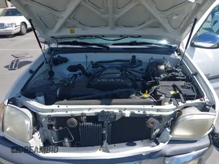 2000 Toyota Tundra SR5 with VIN 5TBRT3419YS066745, listed as a IAAI auction lot 42056620 with 248,722 mi miles and . Bid and sale history available at DreamBid. Image 10.