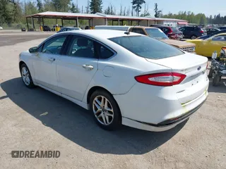 2013 Ford Fusion SE with VIN 3FA6P0HR1DR228027, listed as a IAAI auction lot 42126141 with 170,353 mi miles. Bid and sale history available at carsss.com. Image 3.