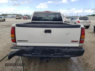 1999 GMC New Sierra 1500 SLE with VIN 2GTEC19T7X1523238, listed as a Copart auction lot 52725825 with 259,925 mi miles and Salvage Title. Bid and sale history available at carsss.com. Image 6.