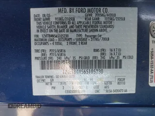 2006 Ford Mustang Standard with VIN 1ZVFT84N565105230, listed as a IAAI auction lot 42083563 with 167,265 mi miles and . Bid and sale history available at carsss.com. Image 9.