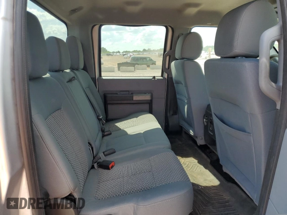 2014 Ford F-250 XL z VIN 1FT7W2BT0EEA72147, wystawiony jako Copart lot #56687075 z przebiegiem 150 008 mil mil oraz Szkoda całkowita • Salvage title. Historia ofert i sprzedaży dostępna na DreamBid. Obrazek 10.