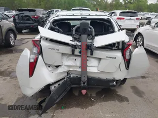 2017 Toyota Prius Two with VIN JTDKBRFUXH3036063, listed as a IAAI auction lot 42036676 with 202,873 mi miles. Bid and sale history available at carsss.com. Image 16.