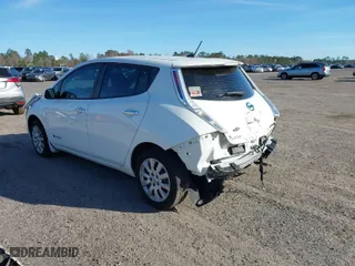 2015 Nissan LEAF SV with VIN 1N4AZ0CP7FC332890, listed as a IAAI auction lot 41632099 with 94,466 mi miles. Bid and sale history available at carsss.com. Image 3.