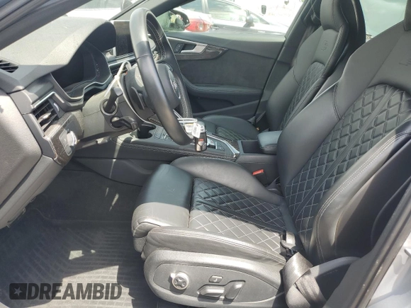 2019 Audi S4 Premium Plus with VIN WAUB4AF46KA114625, listed as a Copart auction lot 61063054 with 32,239 mi miles and Salvage Title. Bid and sale history available at carsss.com. Image 7.