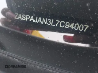 2020 Alfa Romeo Stelvio Sport z VIN ZASPAJAN3L7C94007, wystawiony jako IAAI lot #41606766 z przebiegiem Nie podano mil oraz . Historia ofert i sprzedaży dostępna na DreamBid. Obrazek 9.