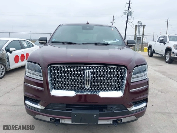 2021 Lincoln Navigator Reserve with VIN 5LMJJ2LT2MEL17430, listed as a IAAI auction lot 41623672 with 21,706 mi miles. Bid and sale history available at carsss.com. Image 12.