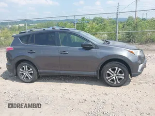 2017 Toyota RAV4 LE с VIN JTMBFREV2HJ701869, выставлен на аукционе IAAI как лот 42422409 с пробегом 98 769 миль миль и . История ставок и продаж доступна на DreamBid. Изображение 13.