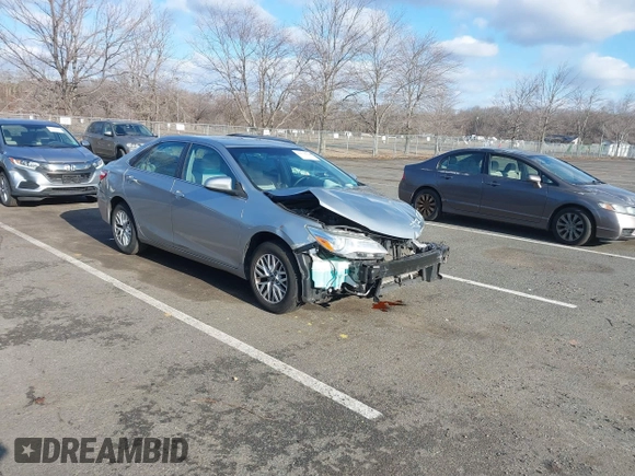 2017 Toyota Camry XLE with VIN 4T1BF1FK8HU675469, listed as a IAAI auction lot 41578198 with 172,230 mi miles and . Bid and sale history available at carsss.com. Image 1.