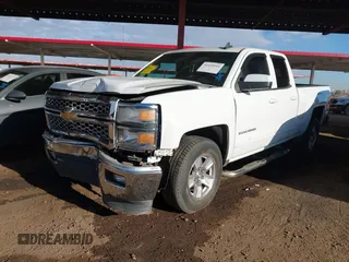 2015 Chevrolet Silverado 1500 LT with VIN 1GCRCRECXFZ393967, listed as a IAAI auction lot 41435914 with 136,697 mi miles. Bid and sale history available at carsss.com. Image 17.