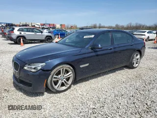 2014 BMW 7 Series ALPINA B7 z VIN WBAYE8C56ED780674, wystawiony jako Copart lot #53569625 z przebiegiem 85 928 mil mil oraz Szkody całkowita. Historia ofert i sprzedaży dostępna na DreamBid. Obrazek 1.
