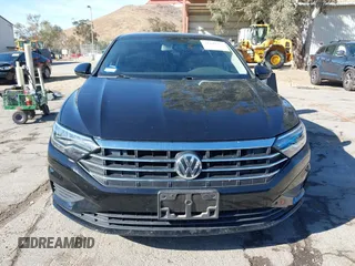 2020 Volkswagen Jetta S с VIN 3VWCB7BUXLM046580, выставлен на аукционе IAAI как лот 41109757 с пробегом 29 748 миль миль и . История ставок и продаж доступна на DreamBid. Изображение 12.