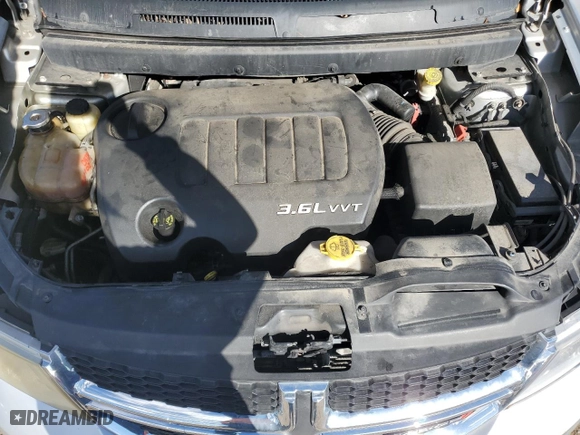 2014 Dodge Journey SXT with VIN 3C4PDCBG2ET149552, listed as a Copart auction lot 76326984 with 221,000 mi miles and Clean Title. Bid and sale history available at carsss.com. Image 12.