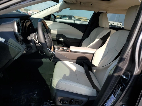 2024 Lexus RX with VIN 2T2BBMCA9RC030675, listed as a Copart auction lot 68138664 with 10,614 mi miles and Salvage Title. Bid and sale history available at carsss.com. Image 7.