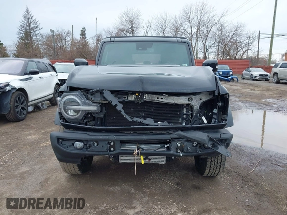 2022 Ford Bronco with VIN 1FMDE5BH9NLB84598, listed as a IAAI auction lot 41943910 with 43,823 mi miles. Bid and sale history available at carsss.com. Image 12.