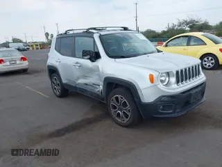 2017 Jeep Renegade Limited z VIN ZACCJBDB8HPE80599, wystawiony jako IAAI lot #41924622 z przebiegiem 91 058 mil mil oraz . Historia ofert i sprzedaży dostępna na DreamBid. Obrazek 1.