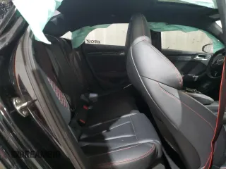 2019 Audi RS 3 z VIN WUABWGFF8KA905274, wystawiony jako Copart lot #69577074 z przebiegiem 46 662 mil mil oraz Szkoda całkowita • Salvage title. Historia ofert i sprzedaży dostępna na DreamBid. Obrazek 10.
