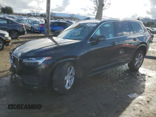 2022 Volvo XC90 Momentum with VIN YV4102PK5N1779708, listed as a Copart auction lot 44492415 with 52,554 mi miles and Salvage Title. Bid and sale history available at carsss.com. Image 1.