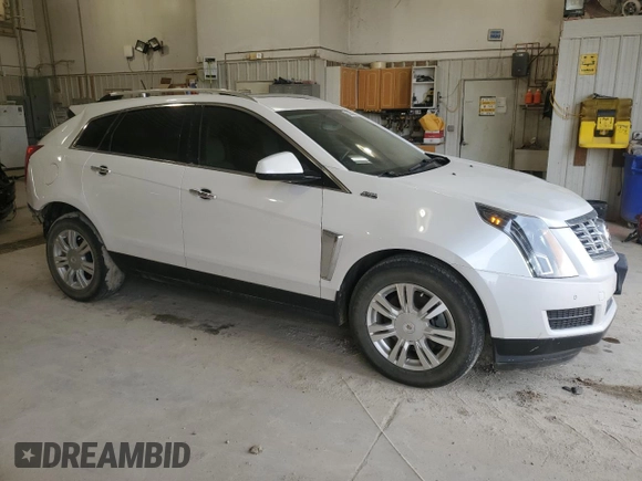 2015 Cadillac SRX Luxury Collection with VIN 3GYFNEE39FS574832, listed as a Copart auction lot 50303055 with 121,147 mi miles and Clean Title. Bid and sale history available at carsss.com. Image 4.