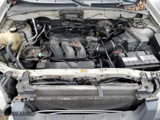 2003 Ford Escape XLS Popular with VIN 1FMYU92133KC98260, listed as a Copart auction lot 85364804 with 246,664 mi miles and Salvage Title. Bid and sale history available at carsss.com. Image 12.