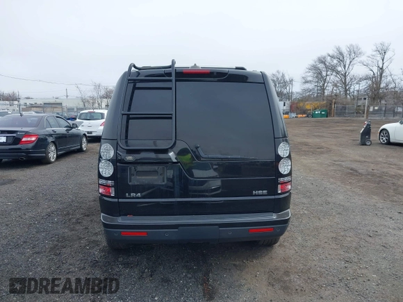2016 Land Rover LR4 HSE z VIN SALAG2V65GA797187, wystawiony jako IAAI lot #41848792 z przebiegiem 92 368 mil mil oraz . Historia ofert i sprzedaży dostępna na DreamBid. Obrazek 16.