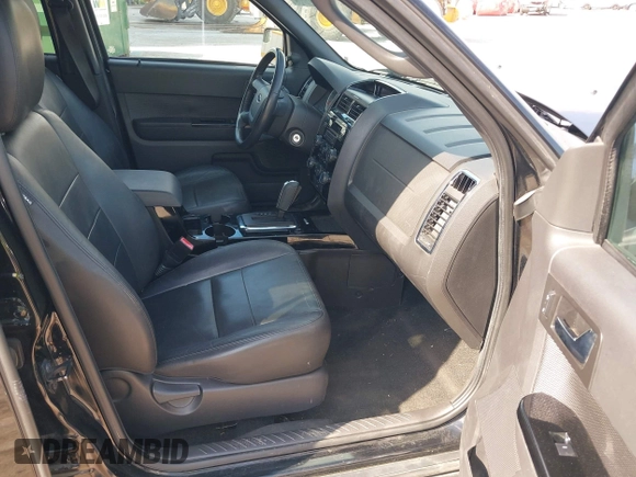 2010 Ford Escape Limited z VIN 1FMCU0EG6AKC04990, wystawiony jako IAAI lot #42206601 z przebiegiem 139 400 mil mil oraz . Historia ofert i sprzedaży dostępna na DreamBid. Obrazek 5.