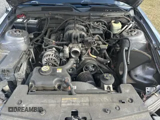 2007 Ford Mustang Deluxe with VIN 1ZVFT80N975342231, listed as a Copart auction lot 86153004 with 175,676 mi miles and Clean Title. Bid and sale history available at carsss.com. Image 7.