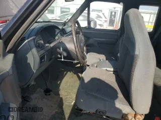 1993 Ford F-150 с VIN 1FTEX14N5PKB08206, выставлен на аукционе Copart как лот 63435695 с пробегом 131 177 миль миль и Чистый • Clean title. История ставок и продаж доступна на DreamBid. Изображение 7.