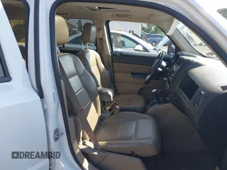 2013 Jeep Patriot Limited с VIN 1C4NJRCB7DD231853, выставлен на аукционе IAAI как лот 42555798 с пробегом 119 527 миль миль и . История ставок и продаж доступна на DreamBid. Изображение 5.