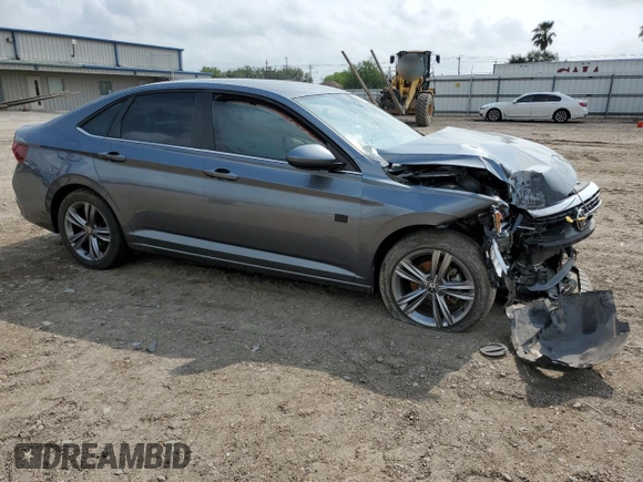 2022 Volkswagen Jetta SE with VIN 3VWEM7BU9NM008750, listed as a Copart auction lot 53497895 with 50,563 mi miles and Salvage title. Bid and sale history available at DreamBid. Image 4.