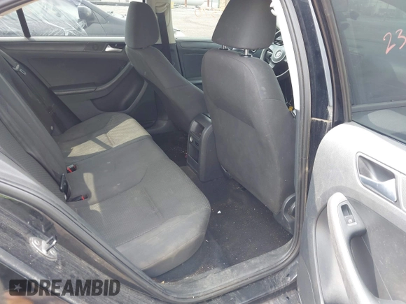 2013 Volkswagen Jetta S with VIN 3VW2K7AJ3DM287093, listed as a IAAI auction lot 42462370 with 234,157 mi miles and . Bid and sale history available at DreamBid. Image 8.