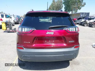 2019 Jeep Cherokee Latitude Plus with VIN 1C4PJMLB0KD231587, listed as a IAAI auction lot 42015017 with 116,463 mi miles and . Bid and sale history available at DreamBid. Image 16.