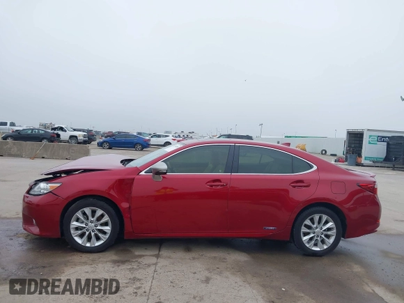 2015 Lexus ES 300h z VIN JTHBW1GG6F2088404, wystawiony jako IAAI lot #42318218 z przebiegiem 139 279 mil mil oraz . Historia ofert i sprzedaży dostępna na DreamBid. Obrazek 15.