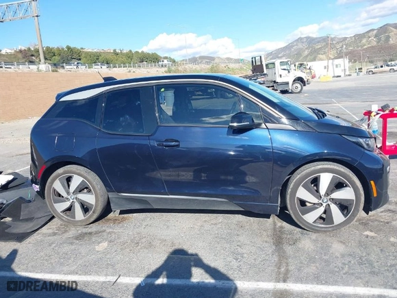 2019 BMW i3 with VIN WBY8P2C52K7E54733, listed as a IAAI auction lot 41946568 with 44,287 mi miles. Bid and sale history available at carsss.com. Image 14.
