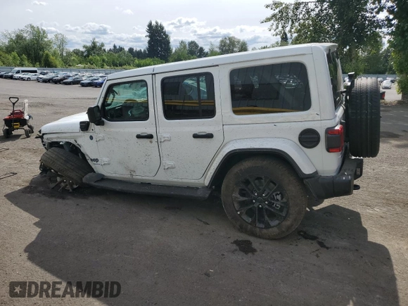 2025 Jeep Wrangler Sahara with VIN 1C4RJXP60SW585413, listed as a Copart auction lot 61955615 with 1,435 mi miles and Clean title. Bid and sale history available at DreamBid. Image 2.