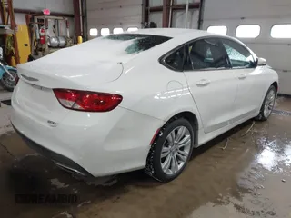 2015 Chrysler 200 Limited with VIN 1C3CCCAG5FN736711, listed as a IAAI auction lot 41417788 with 65,214 mi miles. Bid and sale history available at carsss.com. Image 4.