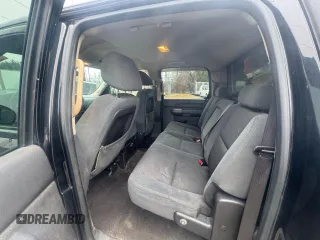 2009 Chevrolet Silverado 1500 LT with VIN 3GCEK23M89G172618, listed as a Copart auction lot 50212555 with 262,857 mi miles and Clean Title. Bid and sale history available at DreamBid. Image 6.