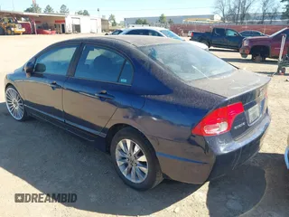 2008 Honda Civic LX z VIN 1HGFA16538L043243, wystawiony jako IAAI lot #41795030 z przebiegiem 225 639 mil mil oraz . Historia ofert i sprzedaży dostępna na DreamBid. Obrazek 3.