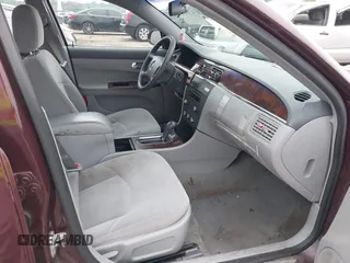 2007 Buick LaCrosse CX with VIN 2G4WC552971102934, listed as a IAAI auction lot 42372001 with 134,770 mi miles and . Bid and sale history available at DreamBid. Image 5.