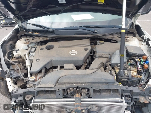 2013 Nissan Altima SV with VIN 1N4AL3AP6DN456737, listed as a IAAI auction lot 42490294 with 61,481 mi miles and . Bid and sale history available at DreamBid. Image 10.