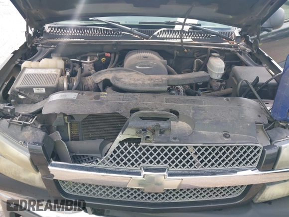 2004 Chevrolet Avalanche with VIN 3GNEC12T04G247585, listed as a IAAI auction lot 42139200 with 135,480 mi miles. Bid and sale history available at carsss.com. Image 10.