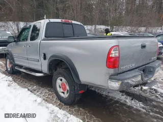 2006 Toyota Tundra SR5 with VIN 5TBBT44166S483003, listed as a IAAI auction lot 41566441 with 125,394 mi miles. Bid and sale history available at carsss.com. Image 3.