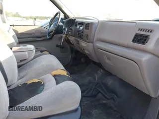 1999 Ford F-250 XL с VIN 1FTNX20L2XEC69055, выставлен на аукционе IAAI как лот 42013501 с пробегом 261 851 миль миль и . История ставок и продаж доступна на DreamBid. Изображение 5.
